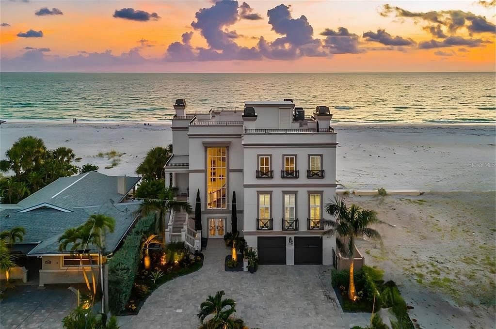 Gulf-front estate with private beach
