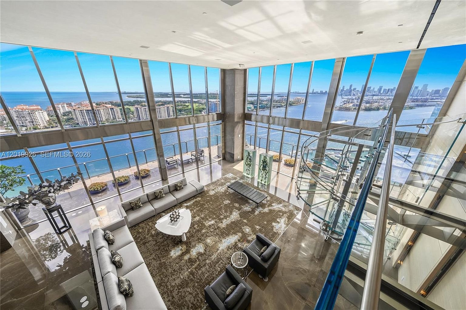 Corner triplex penthouse with rooftop pool and spa